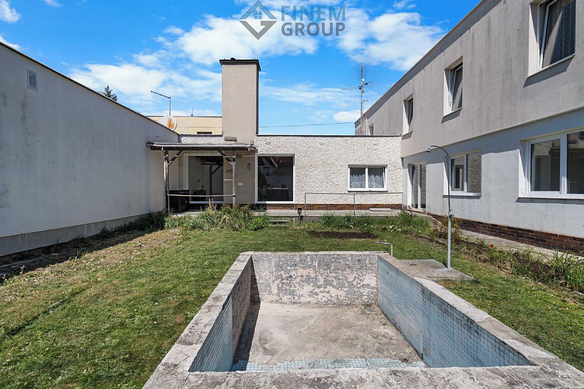 Prodej rodinného domu 189 m², pozemek 394 m² – fotografie 2