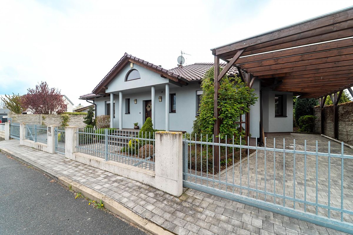 Prodej rodinného domu 125 m², pozemek 693 m² – fotografie 5