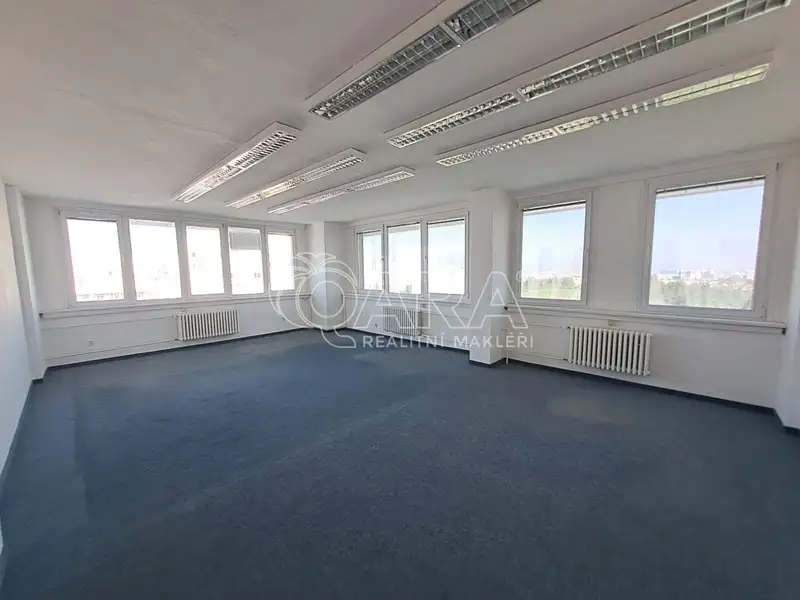 Pronájem kanceláře 50 m², Praha – náhled fotky 3