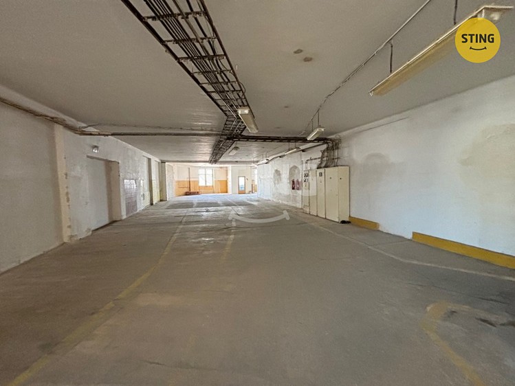 Pronájem komerčního prostoru, 566 m² (12 z 13)