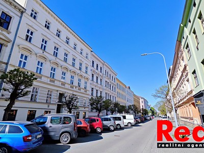 Pronájem bytu 2+1 57 m²