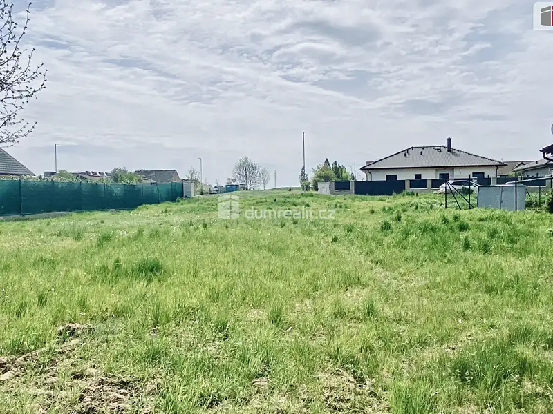 Prodej stavebního pozemku 1025 m², Červený Újezd – náhled fotky 2