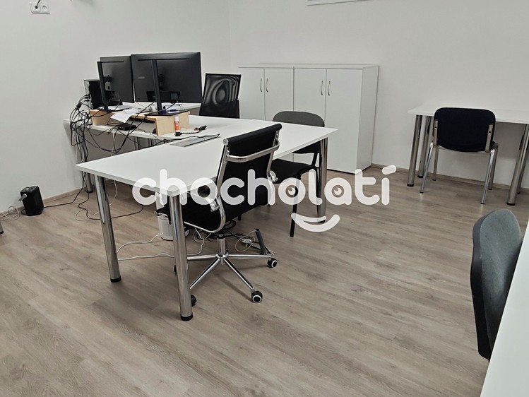 Комерційне приміщення на продаж, 157 м² (16 з 47)