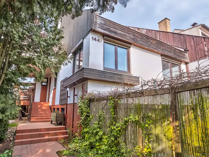 Prodej rodinného domu 268 m², pozemek 580 m², Dobříš – náhled fotky 1