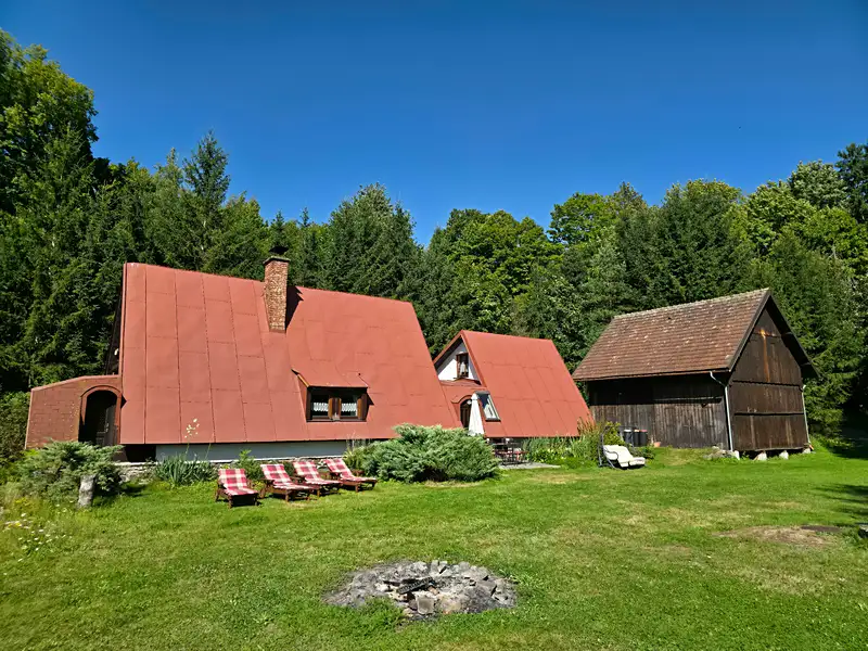 Prodej chalupy 236 m², pozemek 5776 m², Háje nad Jizerou – náhled fotky 1