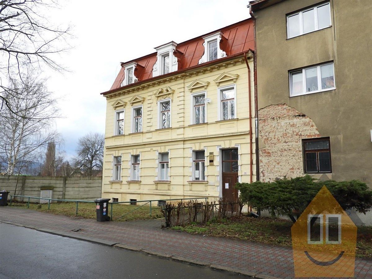 Prodej rodinného domu 512 m², pozemek 263 m²