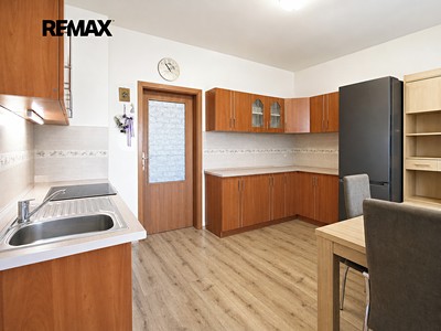 Prodej  vícegeneračního domu 158 m², pozemek 1 146 m² — photo 3