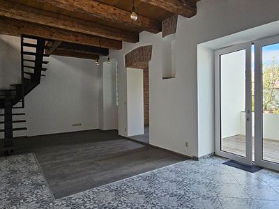 Pronájem bytu 3+kk 163 m²