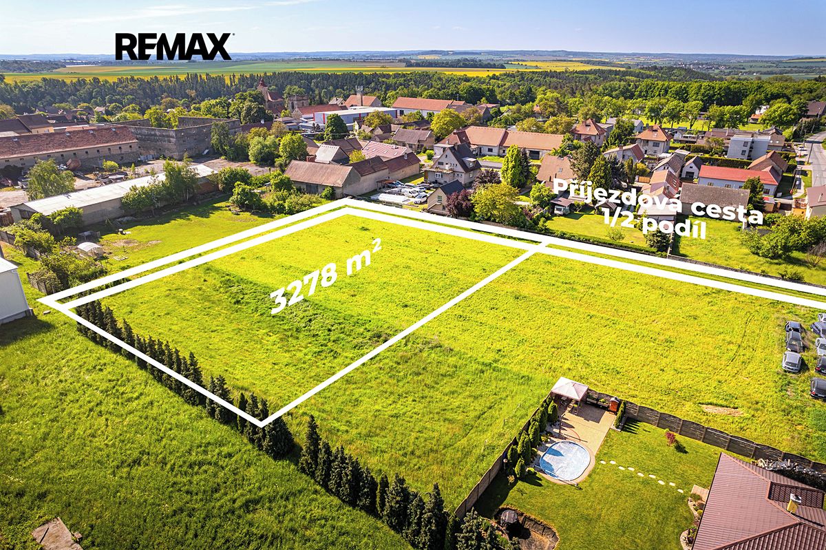 Prodej stavebního pozemku 3278 m², Vyšehořovice – fotka 1 z 3