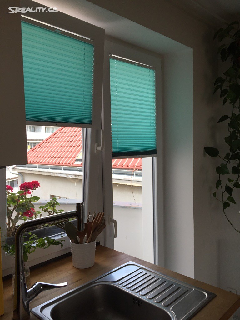 Prodej bytu 2+kk 87 m² (Podkrovní) - Widok 5