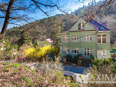 Prodej  rodinného domu 200 m², pozemek 444 m²