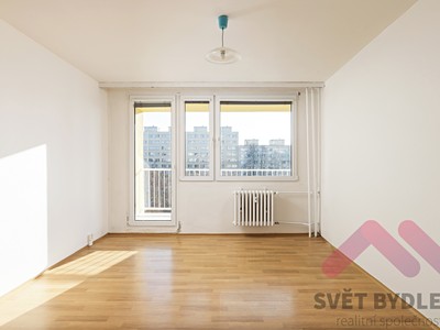Pronájem bytu 1+1 56 m²