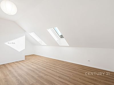 Prodej bytu 4+kk 100 m²