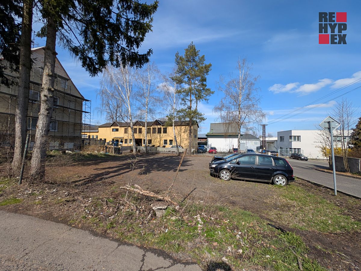Pronájem pozemku 450 m² – fotografie 4