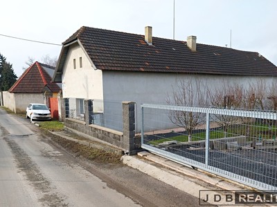 Prodej  rodinného domu 147 m², pozemek 2 126 m²