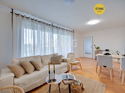 Prodej rodinného domu 270 m², pozemek 615 m²