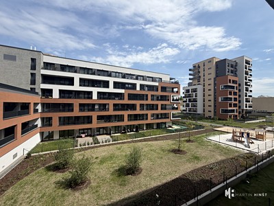 Pronájem bytu 1+kk 35 m²