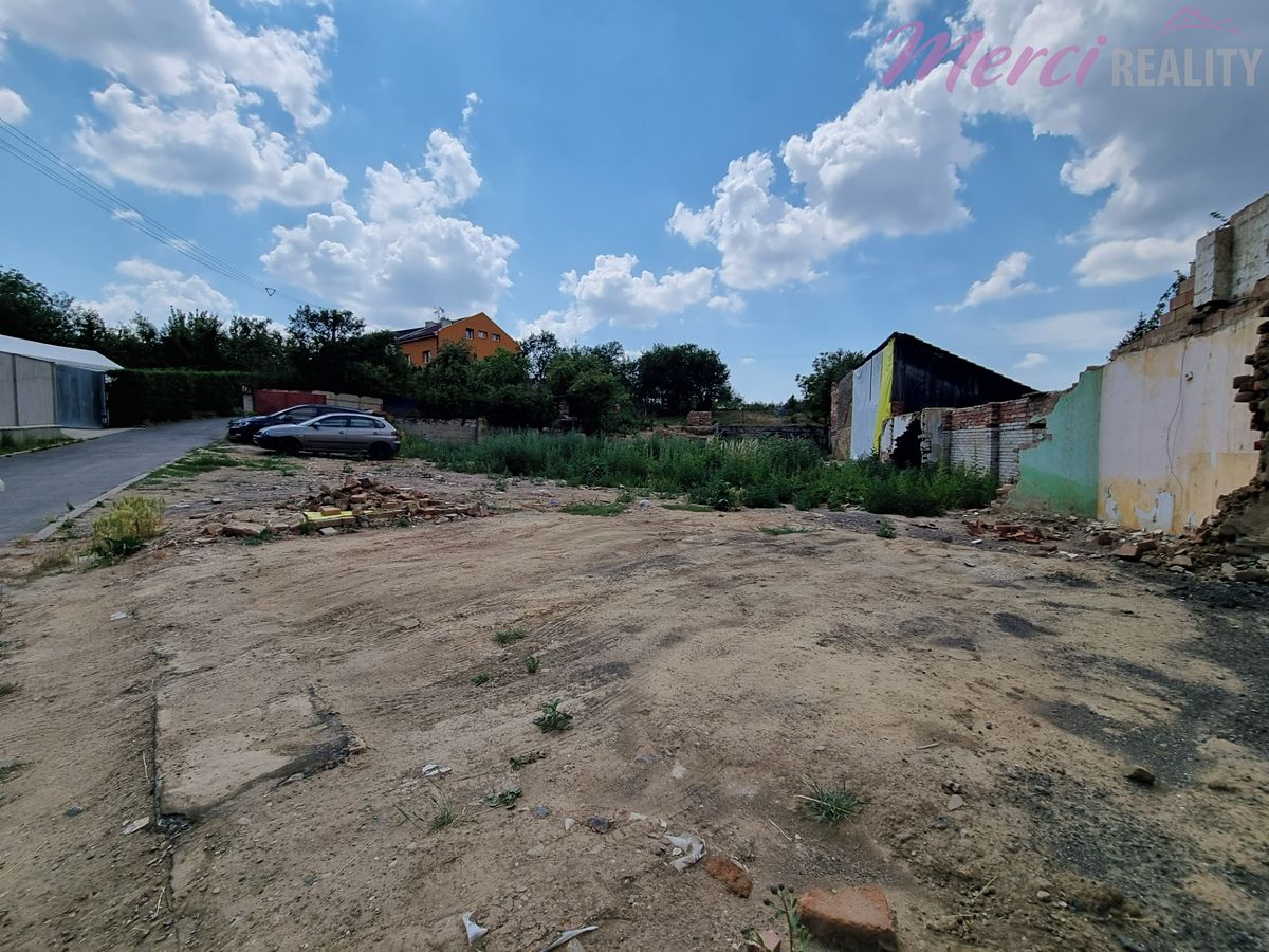 Prodej stavebního pozemku 591 m² – fotografie 3