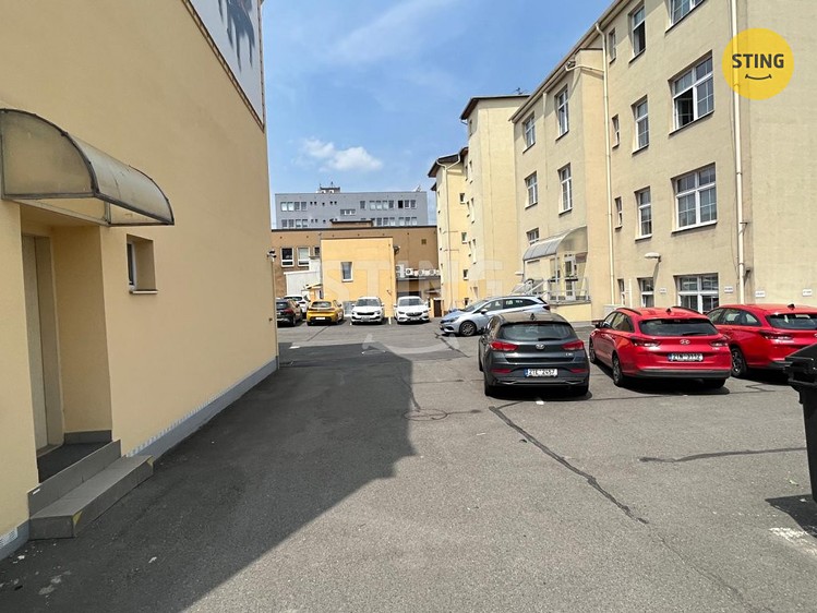 Pronájem komerčního prostoru, 280 m² (17 z 18)
