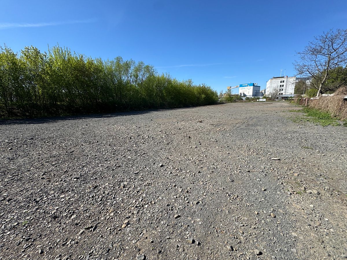 Pronájem komerčního pozemku 4000 m² – fotografie 2