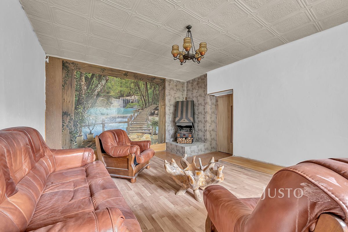 Prodej rodinného domu 250 m², pozemek 536 m² – fotografie 3