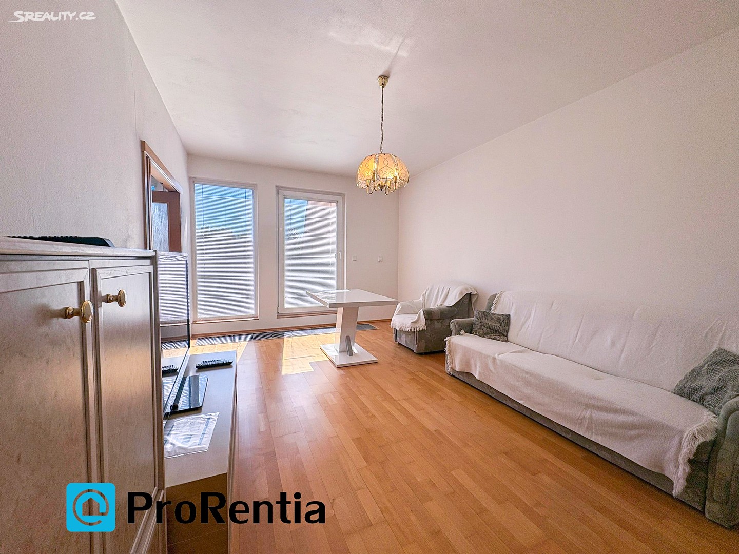 Pronájem bytu 3+1 83 m² (Jednopodlažní) - Widok 2
