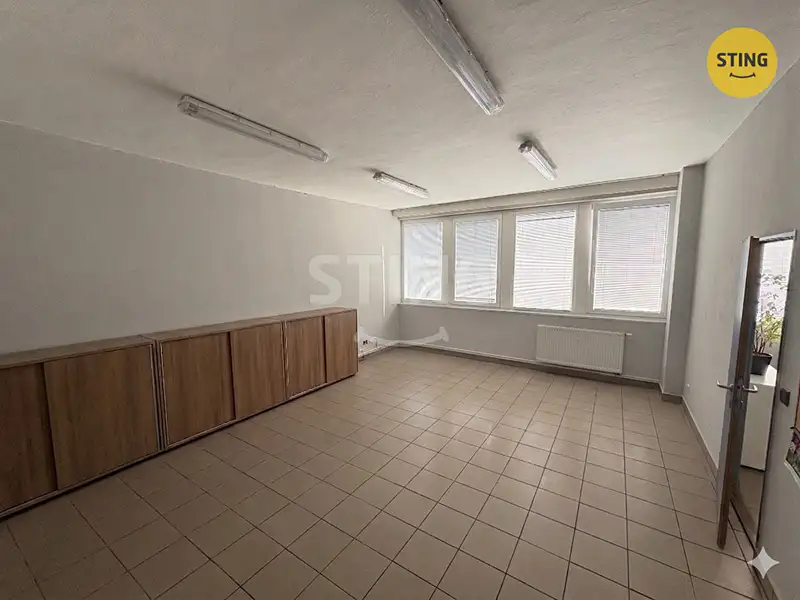 Pronájem kanceláře 67 m², Prostějov – náhled fotky 2