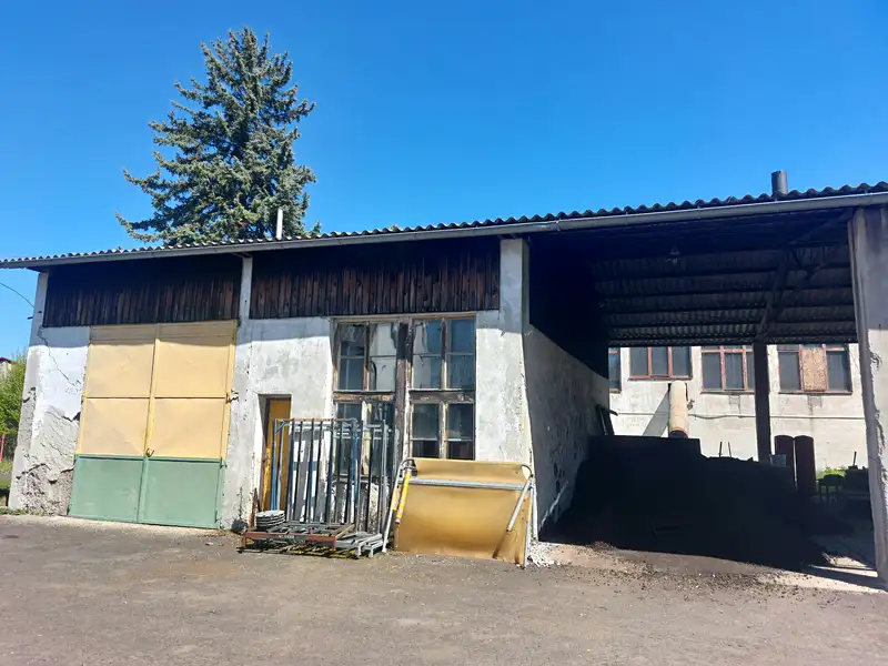 Prodej skladového prostoru 621 m², Radonice – náhled fotky 3