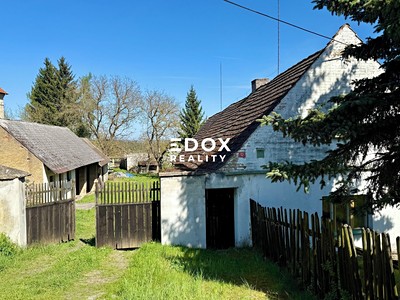 Prodej  rodinného domu 100 m², pozemek 2 613 m²