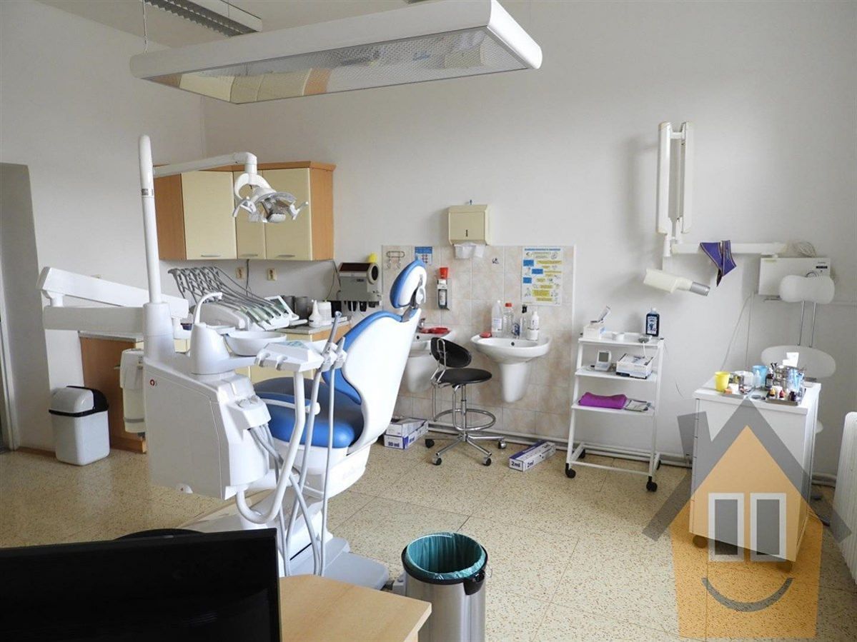 Prodej rodinného domu 512 m², pozemek 263 m² – fotografie 2