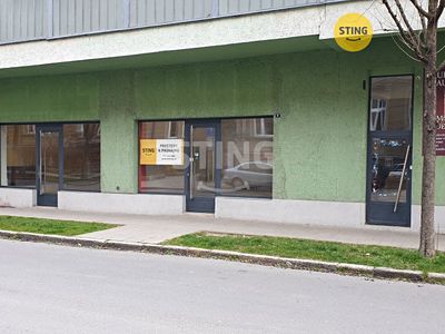 Pronájem obchodního prostoru 400 m²
