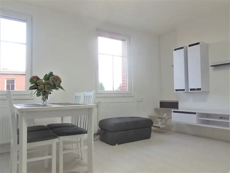 Pronájem bytu 3+kk 61 m², Zlín – náhled fotky 1