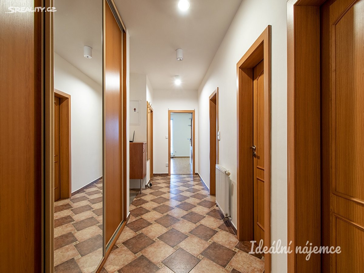 Pronájem bytu 3+kk 70 m² – pohled 6