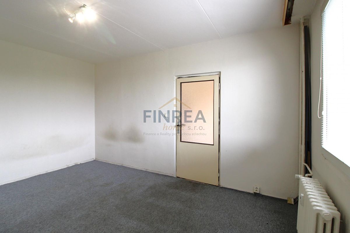 Pronájem bytu 1+1 35 m² – fotografie 4