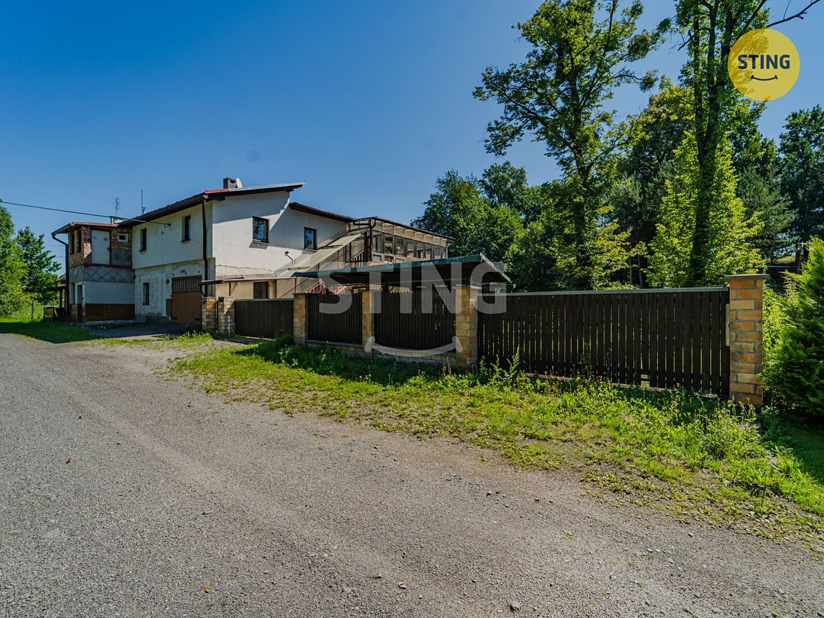 Prodej rodinného domu 497 m², pozemek 1891 m² – fotografie 2
