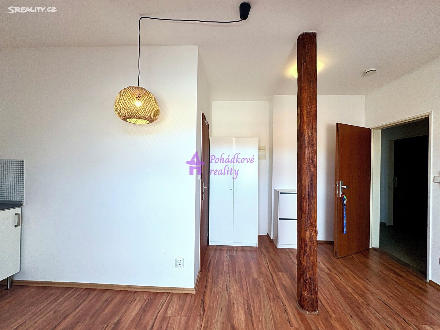 Pronájem bytu 1+kk 22 m² - Widok 3
