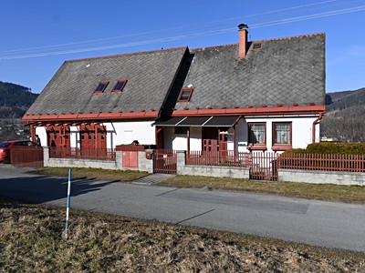 Prodej  rodinného domu 194 m², pozemek 1 508 m²