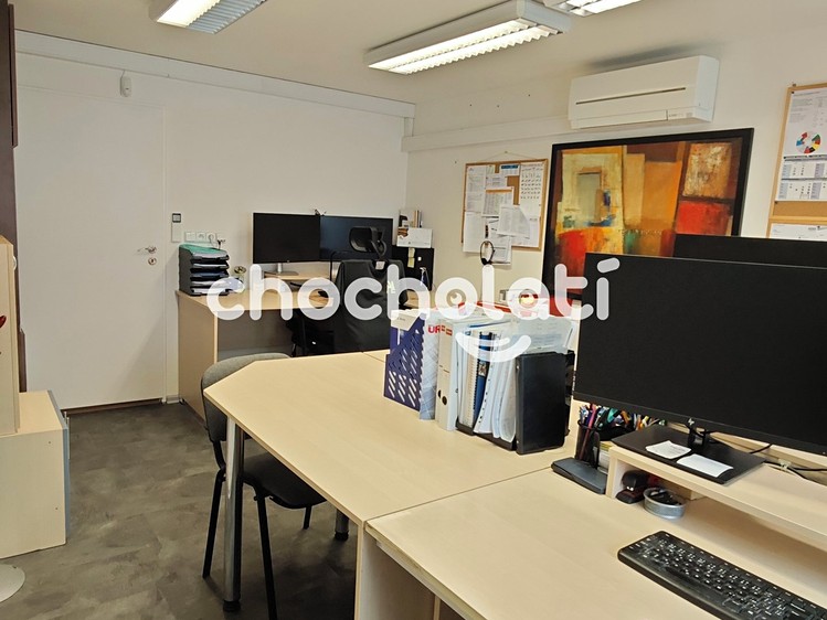 Pronájem komerčního prostoru, 157 m² (34 z 47)
