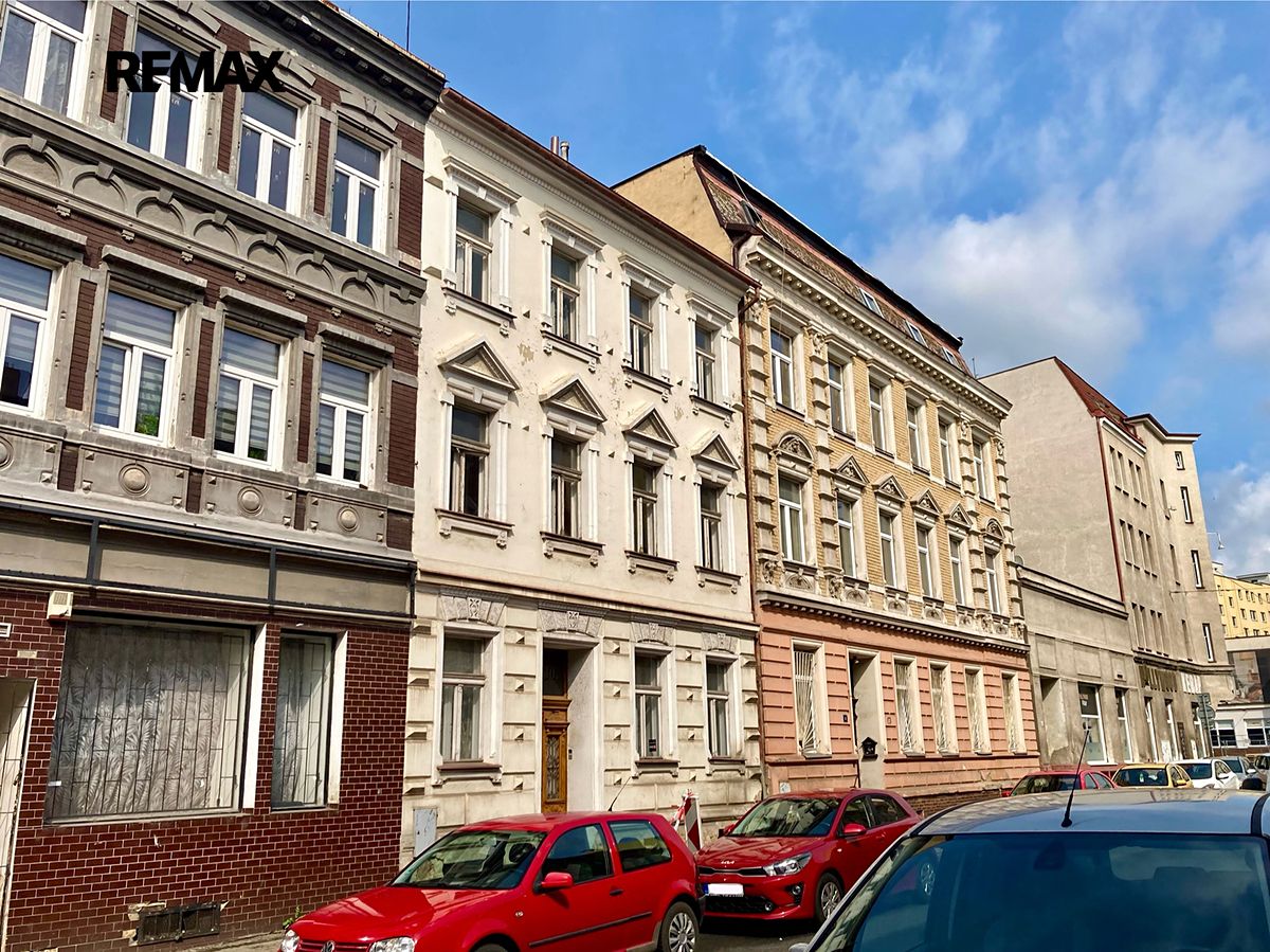 Prodej vícegeneračního domu 198 m², pozemek 39 m²