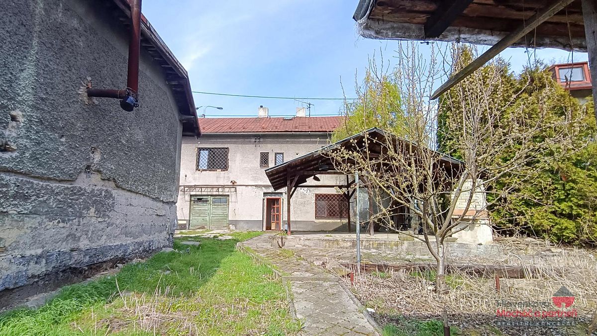Prodej rodinného domu 130 m², pozemek 779 m² – fotografie 3