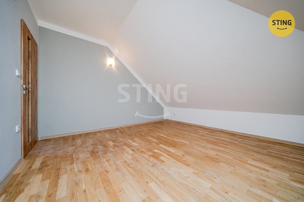 Pronájem bytu 3+1 100 m² – fotografie 5