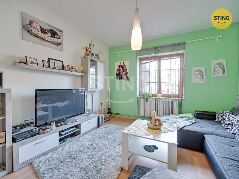 Prodej rodinného domu 160 m², pozemek 189 m², Hlubočky – náhled fotky 3
