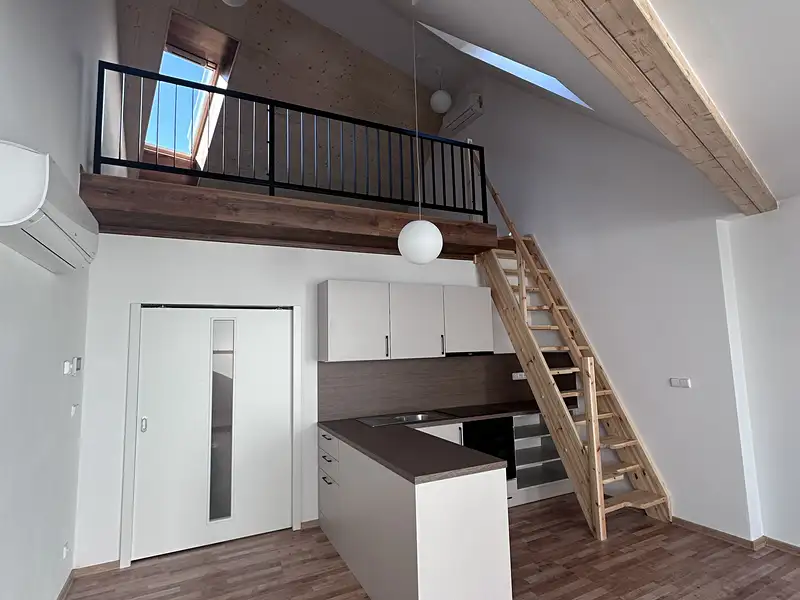 Pronájem bytu 1+kk 53 m², Piaristů, Mikulov, okres Břeclav