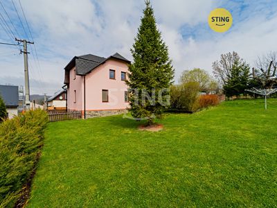 Prodej rodinného domu 219 m², pozemek 1354 m²