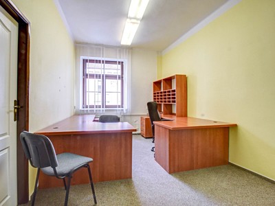 Комерційне приміщення в оренду, 28 м² (2 з 7)