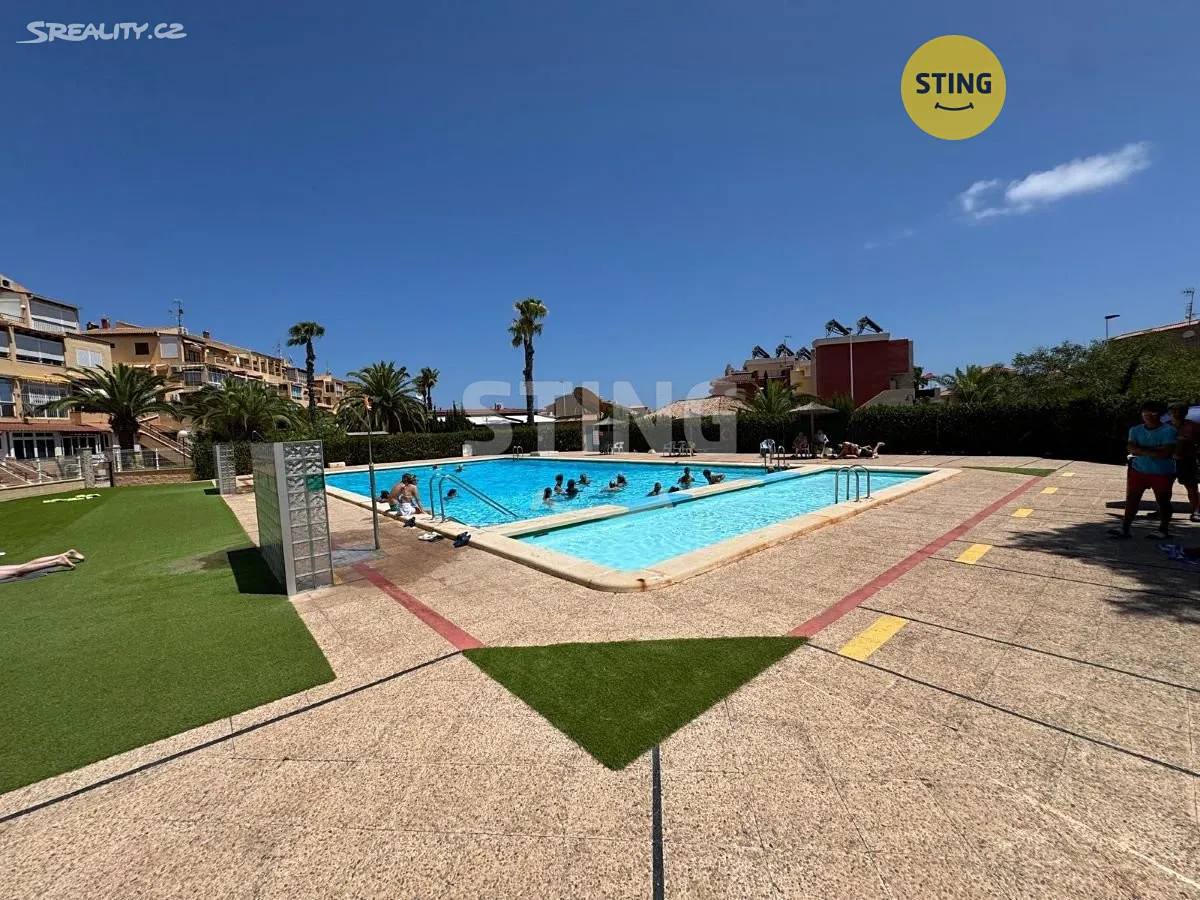 Prodej bytu 2+kk 40 m², Torrevieja