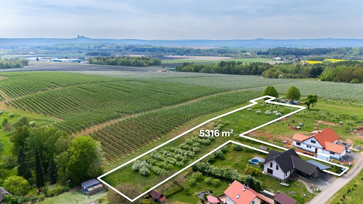 Prodej stavebního pozemku 5316 m² – fotografie 2