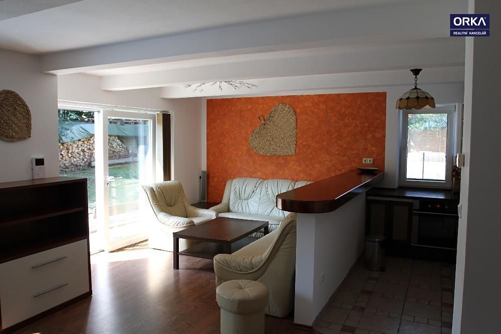 Pronájem bytu 3+kk 84 m²