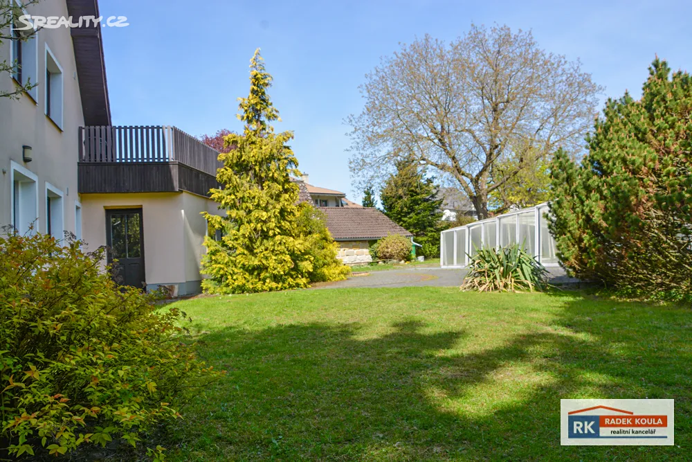 Prodej rodinného domu 240 m², pozemek 1650 m² – pohled 6