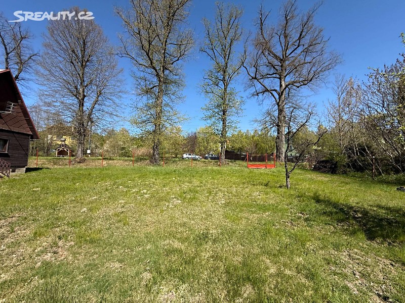 Prodej  stavebního pozemku 3 332 m²